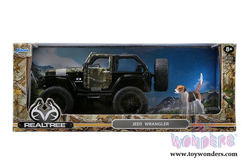 Jada Toys Realtree- Jeep Wrangler Off Road with dog (2007, 1/24 scale diecast model car, Green camouflage) 97143